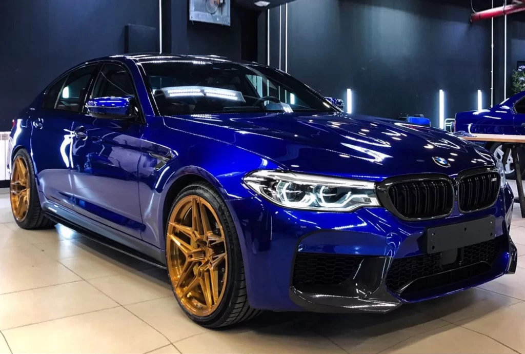 BMW M5 F90