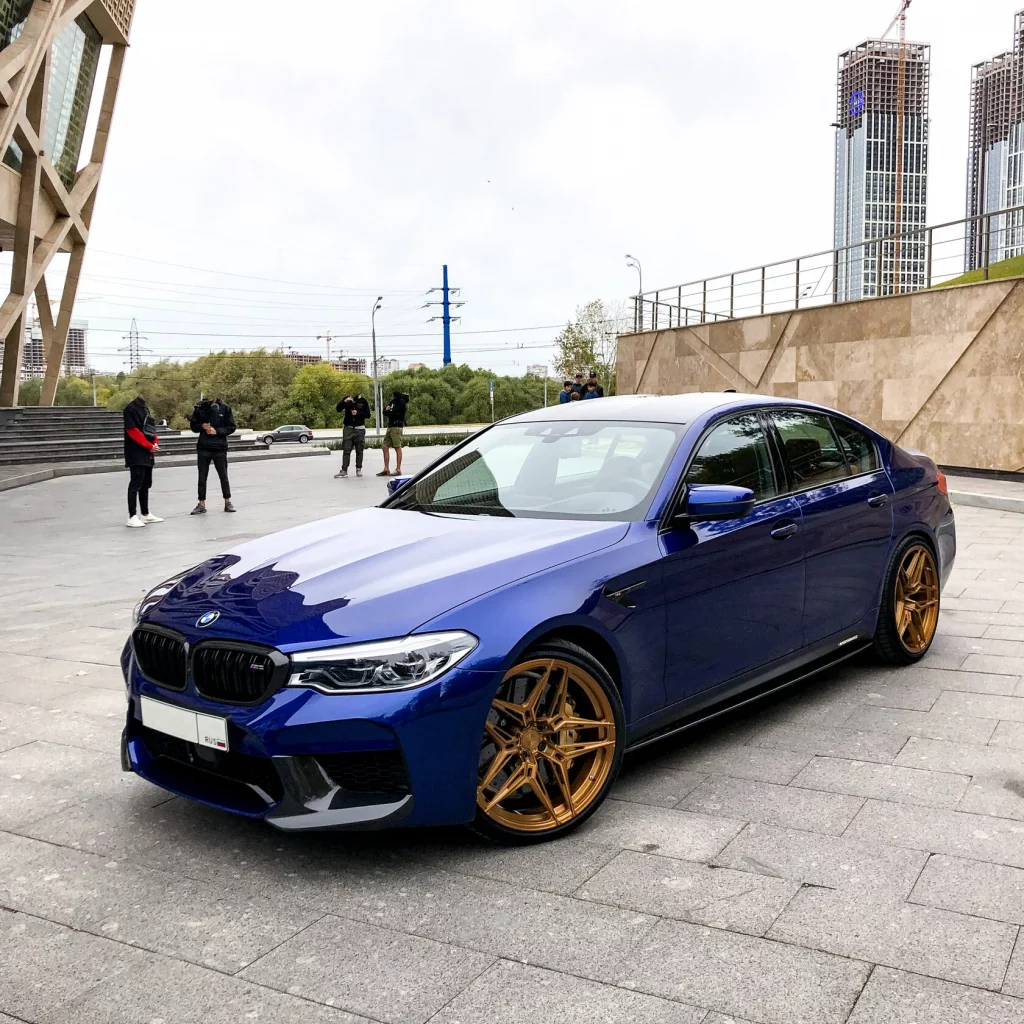 BMW M5 F90