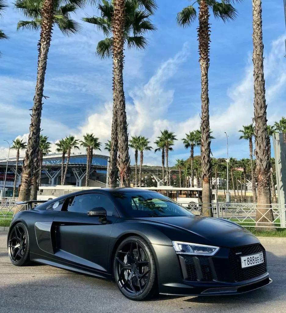 Audi R8