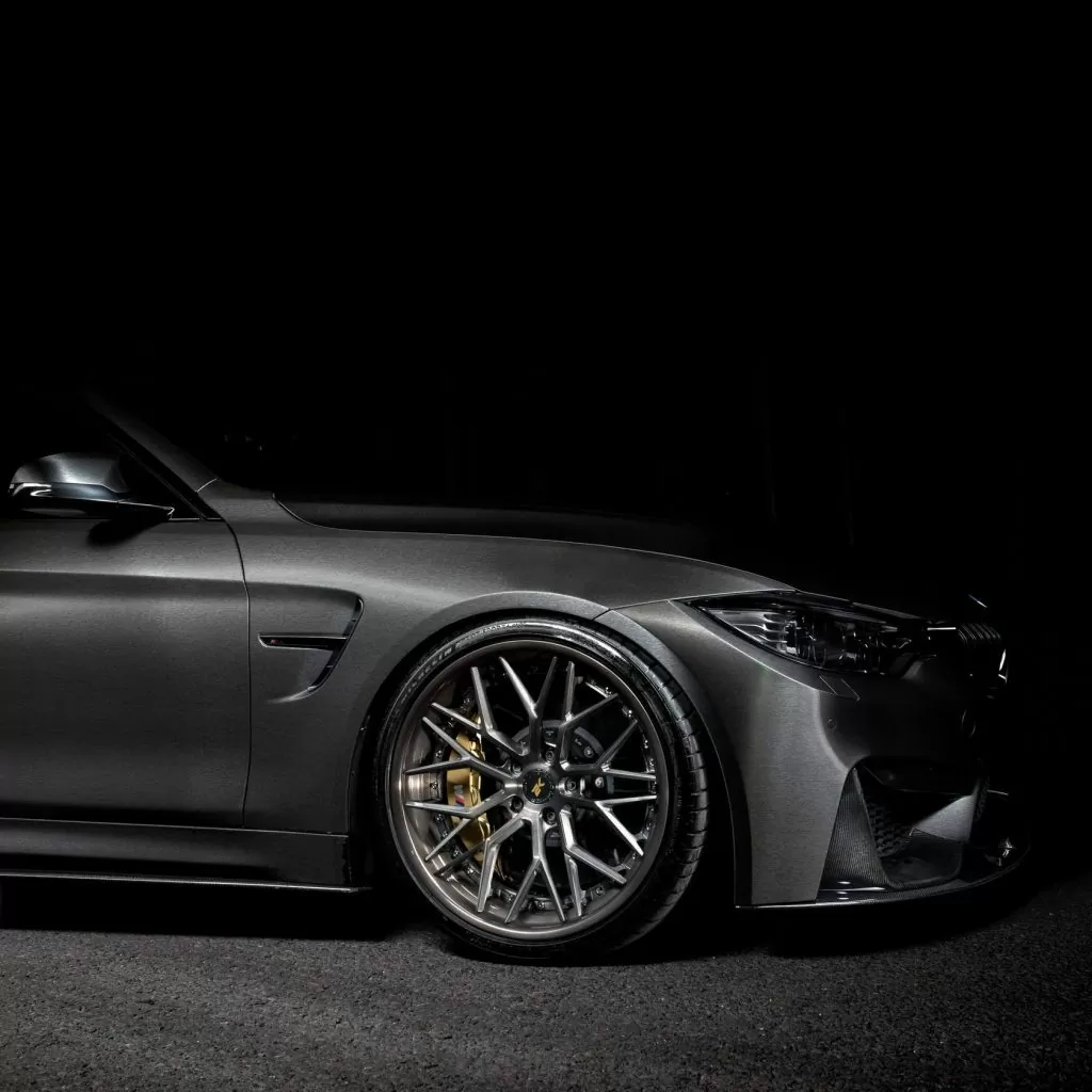 BMW M4 Brushed